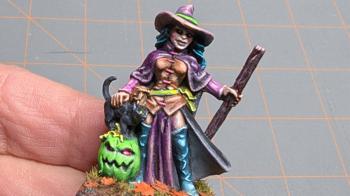Painted Witch Miniature for Dungeons and Dragons