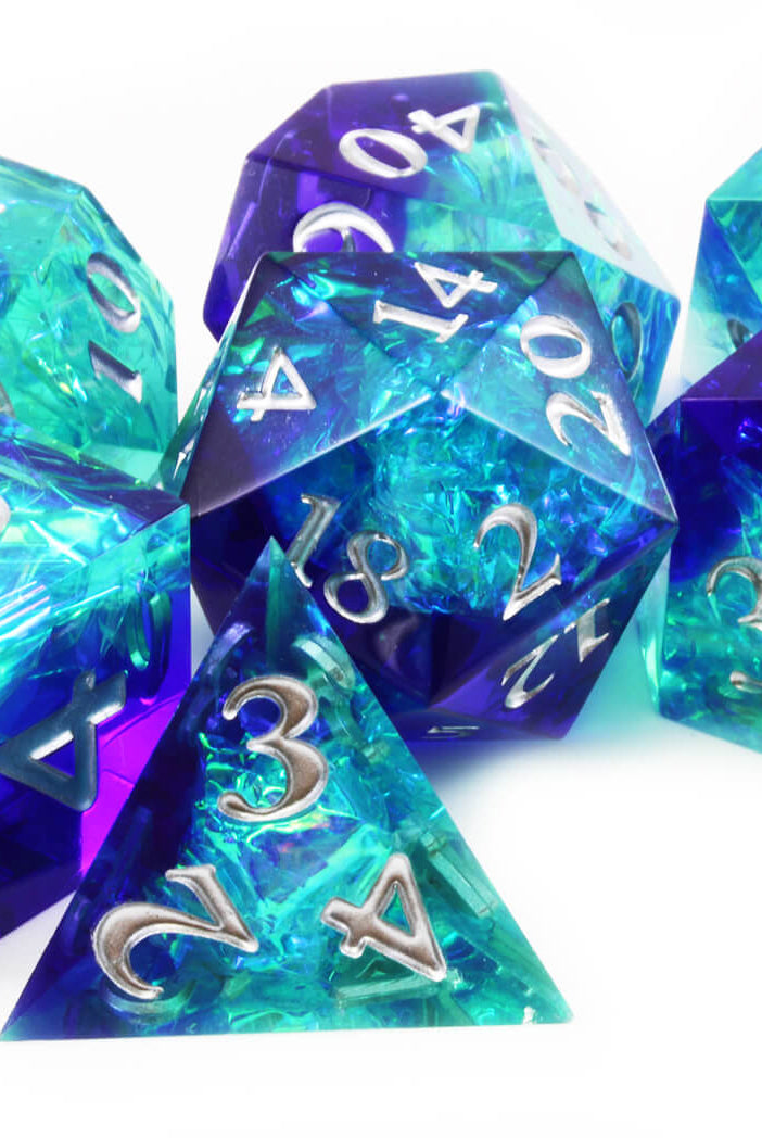 Sharp Edge Dice Teal Purple