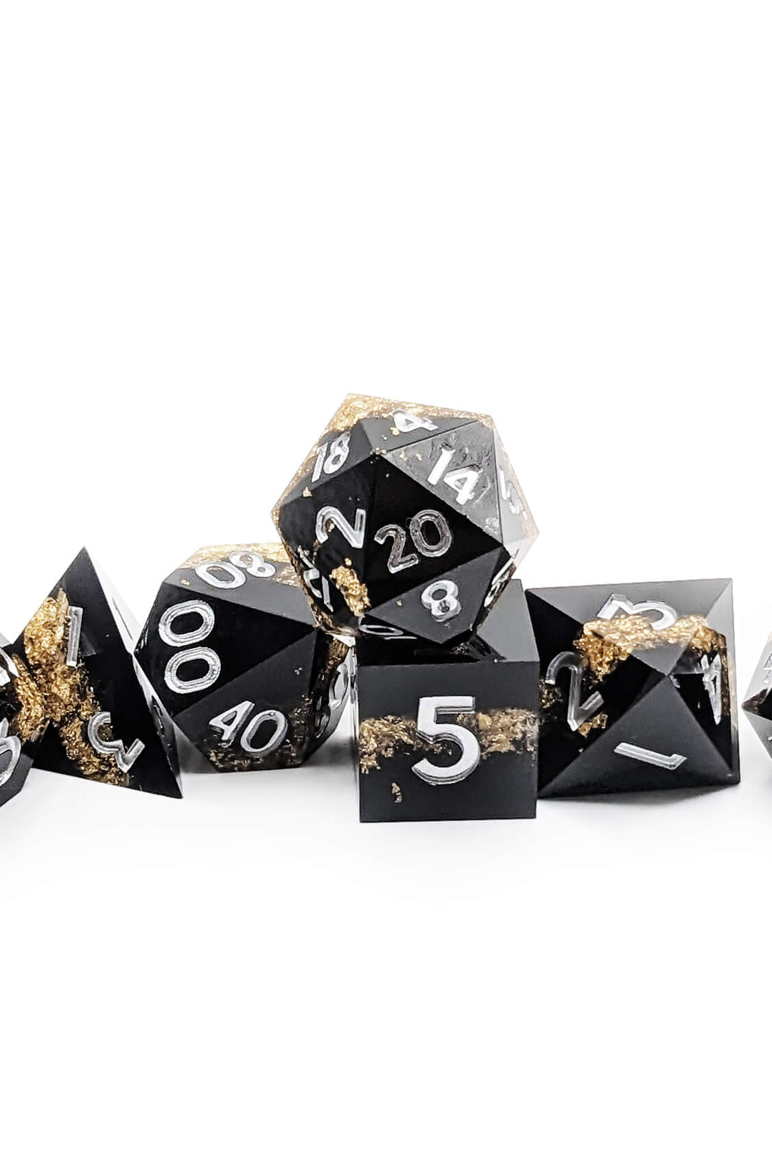 Sharp Edge inclusion dice black with gold