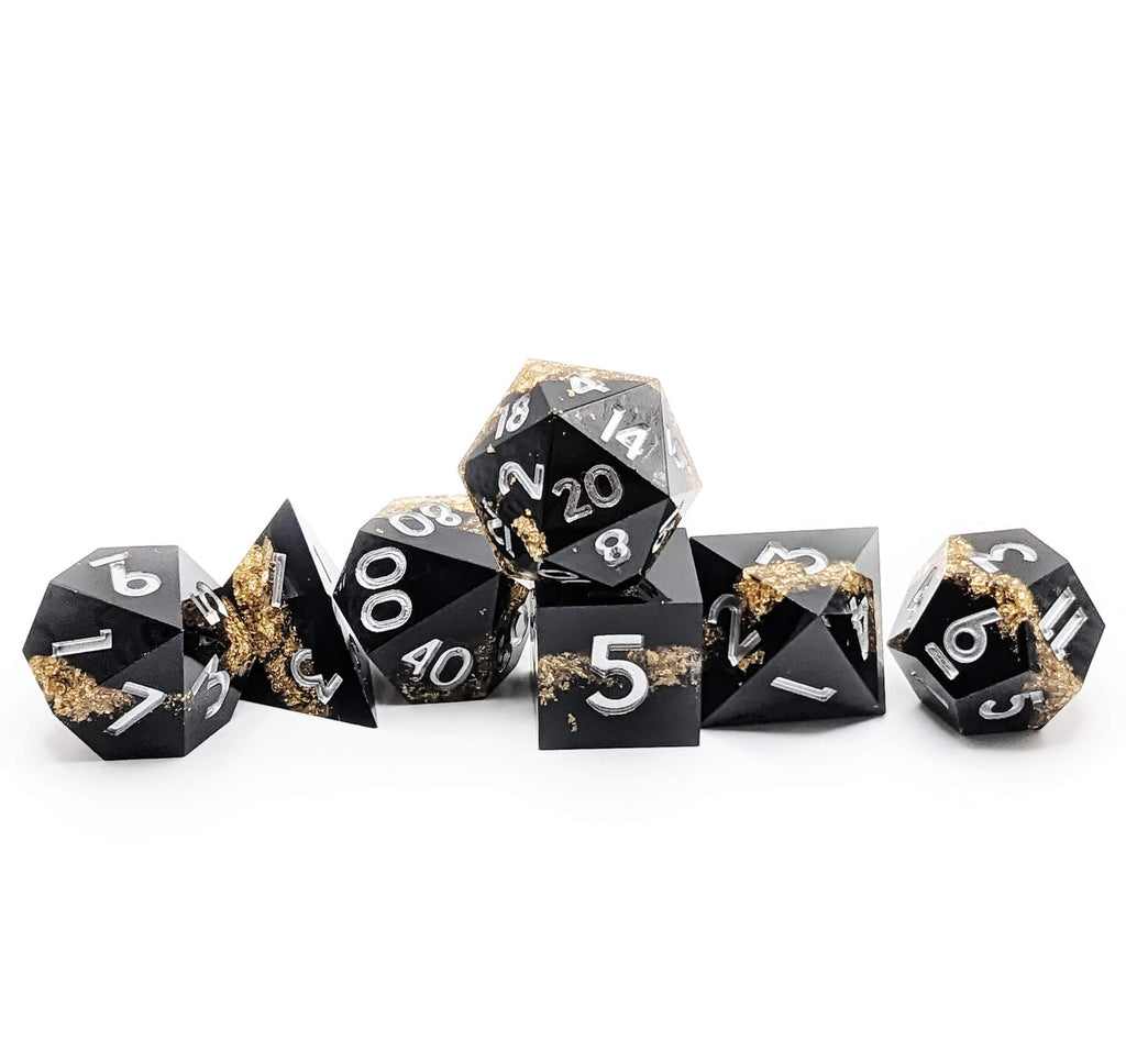 Sharp Edge inclusion dice black with gold