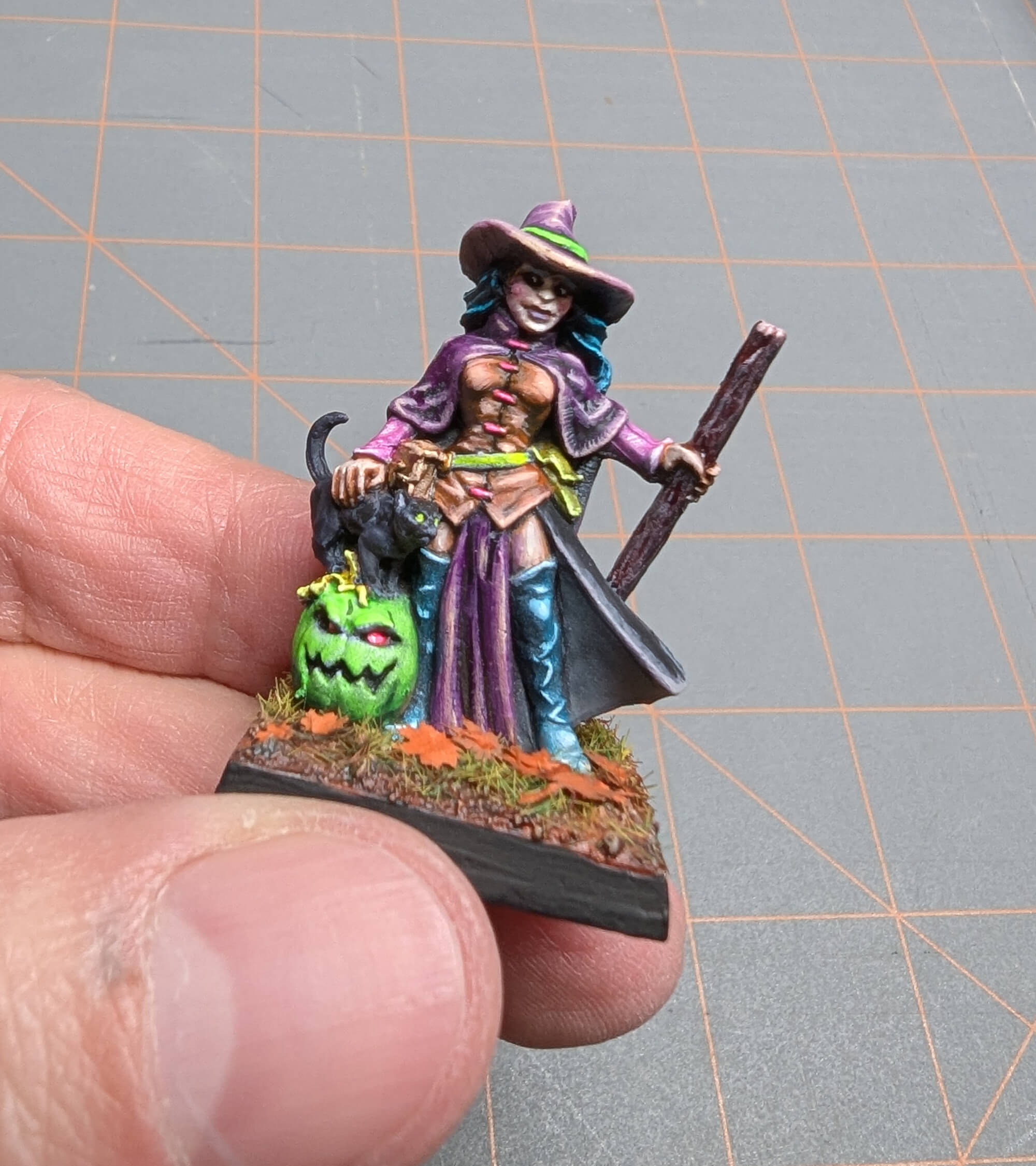 DnD Miniatures Witch 1 at Dark Elf Dice