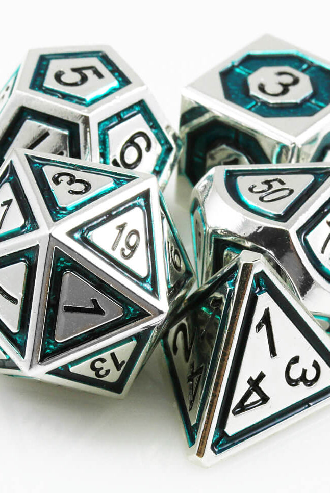 Assassin Metal Dice Teal 2