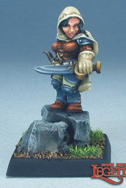 Female Dwarf Rogue Miniature