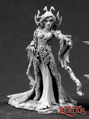 Dark Elf Queen Miniature
