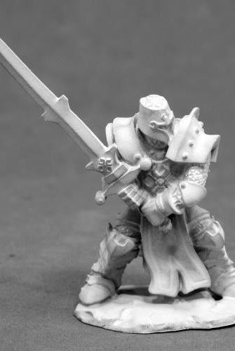D&D Miniature Paladin Two Handed Sword