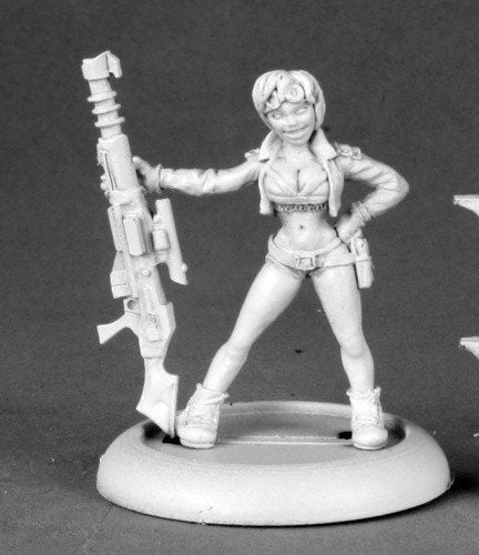 Chronoscope Miniatures Gretha Female Sniper 50156