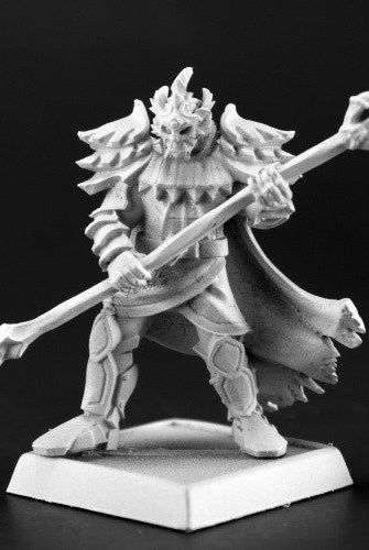 Pathfinder Miniatures Half Orc Sorcerer 60173