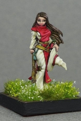 Reaper Miniatures Willow Green Ivy Witch 3682