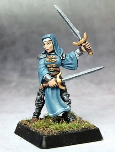 Reaper Miniatures Battle Nun Crusader 14672