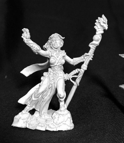 Reaper Miniatures Andriessa Female Wizard 3734