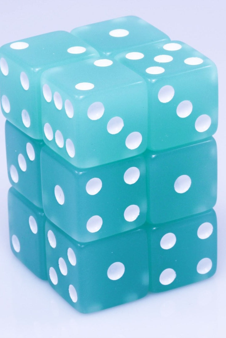 Glow In The Dark Green Dice