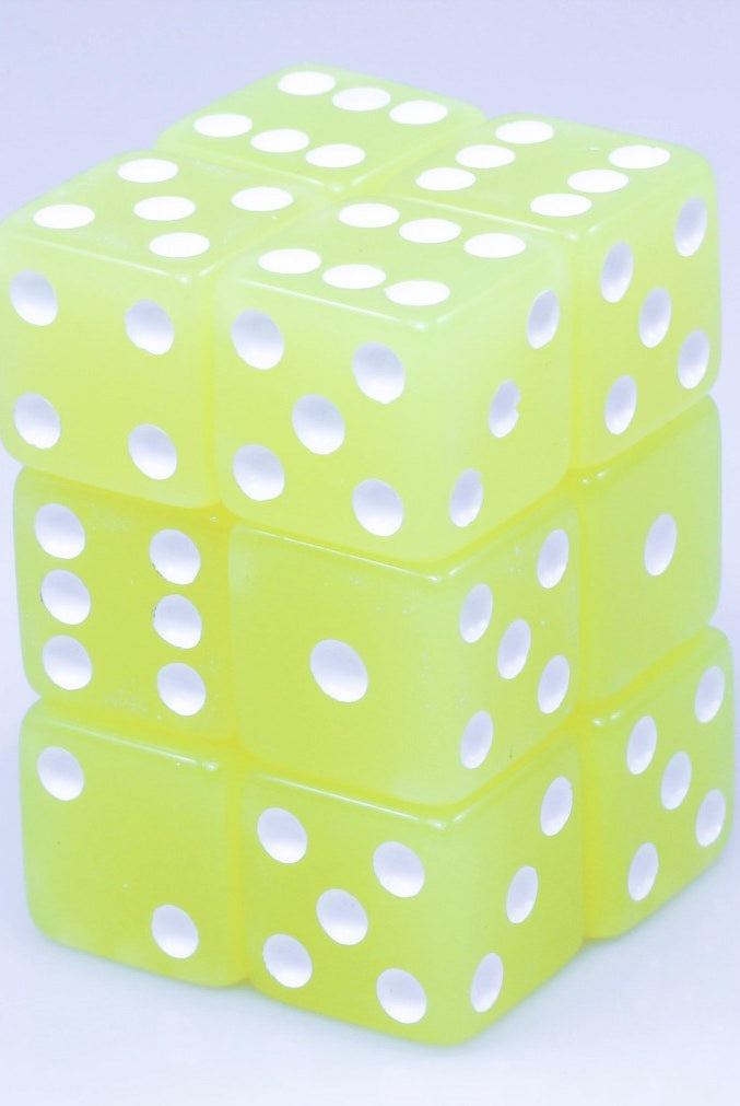 Glow In The Dark Yellow Dice