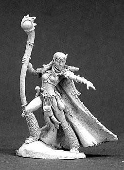 Reaper Miniatures Ilana Female Shaman 3289