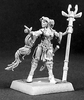 Reaper Miniatures Sielendria Female Mage 14335