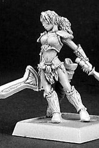 Reaper Miniatures Marda Female Fighter 14339