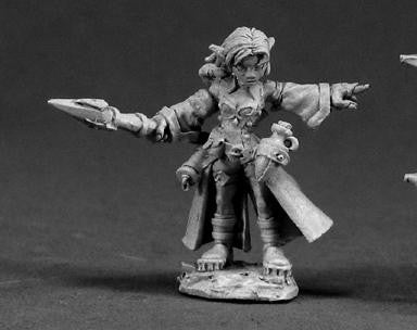 Reaper Miniatures Cassie Gnome Wizard 3340