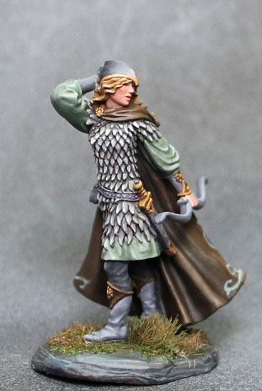 Dark Sword Miniatures (DSM7330 Female Elf Fighter With Bow)
