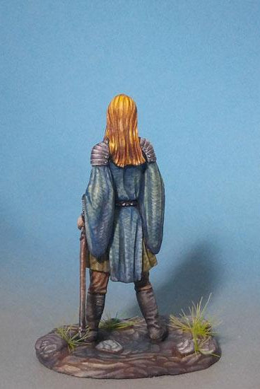 DSM7331 Female Paladin
