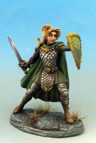 Dark Sword Miniatures DSM7463 Female Warrior