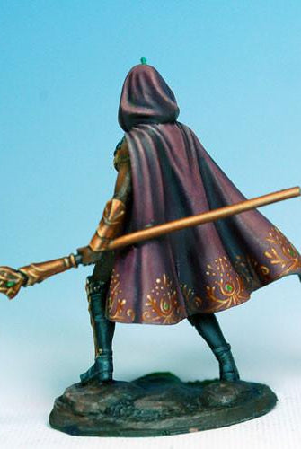 DSM7465 Female Magic-User, Mage