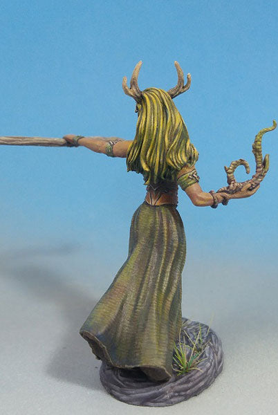 Miniatures Female Druid