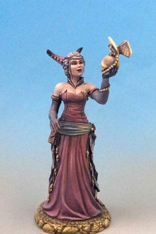 Dark Sword Miniatures DSM7639 Female Necromancer