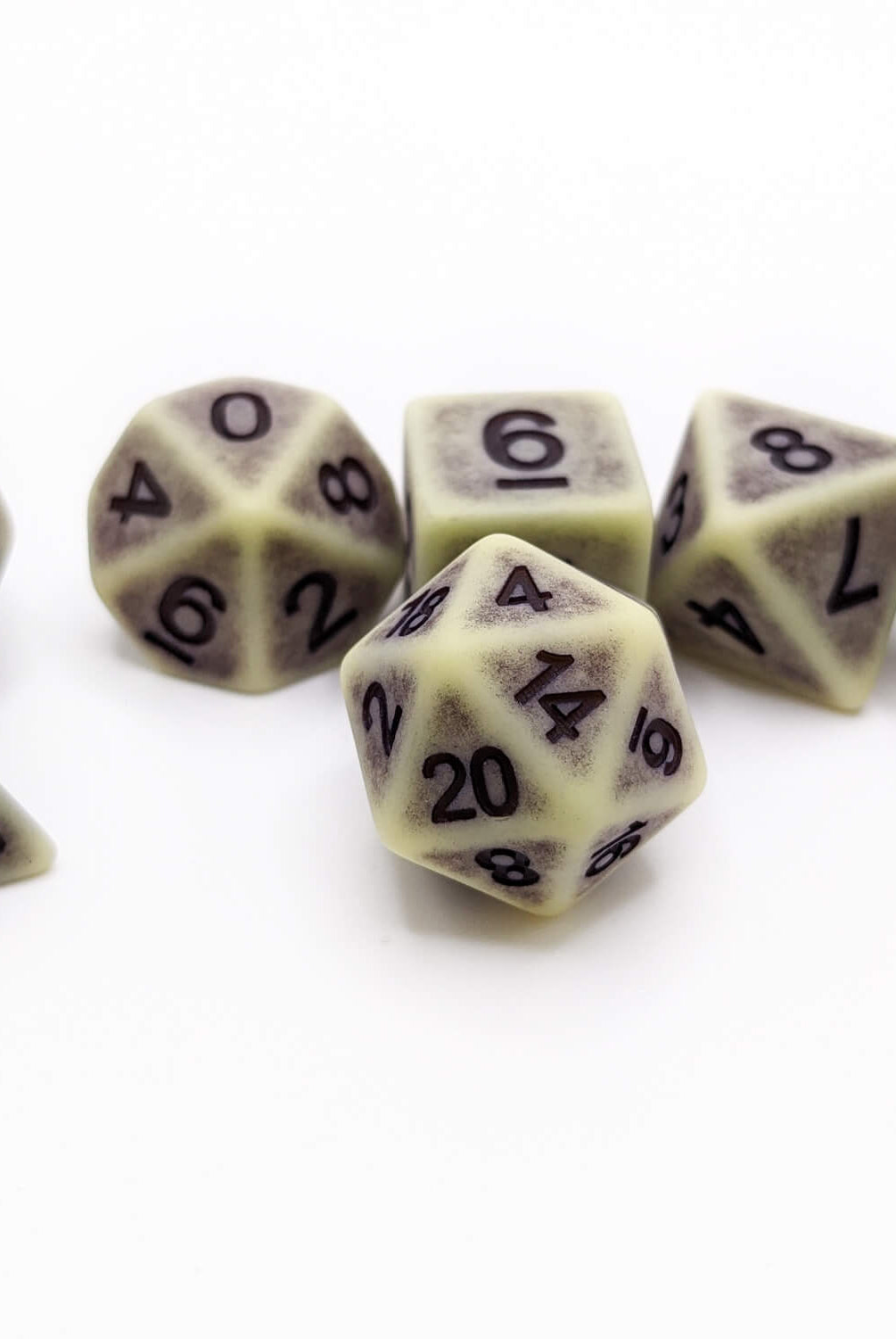 ancient d20 dice for dnd games