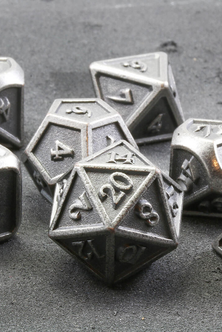 Berserker Dice Ancient Silver 3