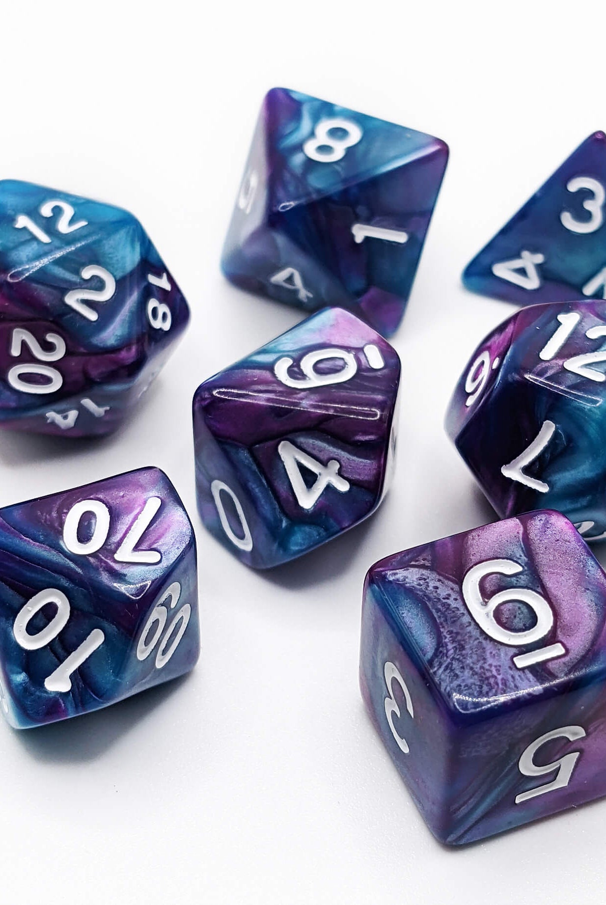 Crystal Caste Twins Dice Blue Purple 2