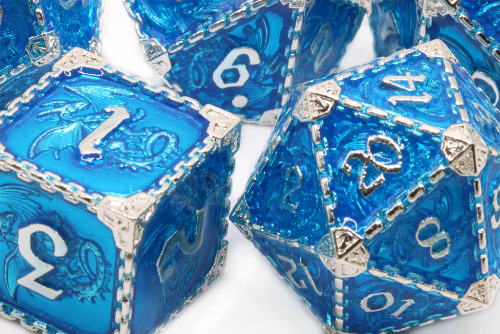 Dragon metal dice blue 2
