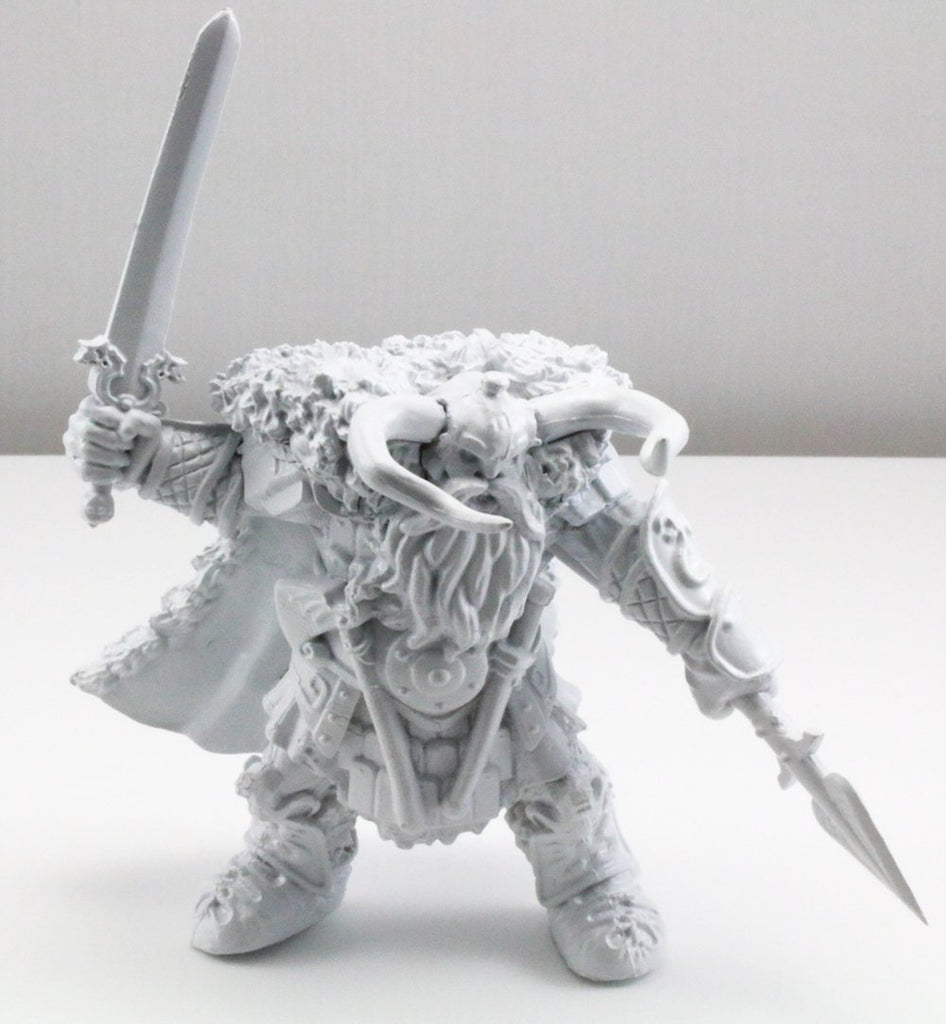 Frost Giant King Miniature