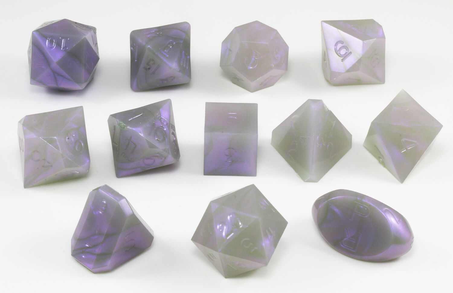 Gamescience Permafrost 12 Dice Set