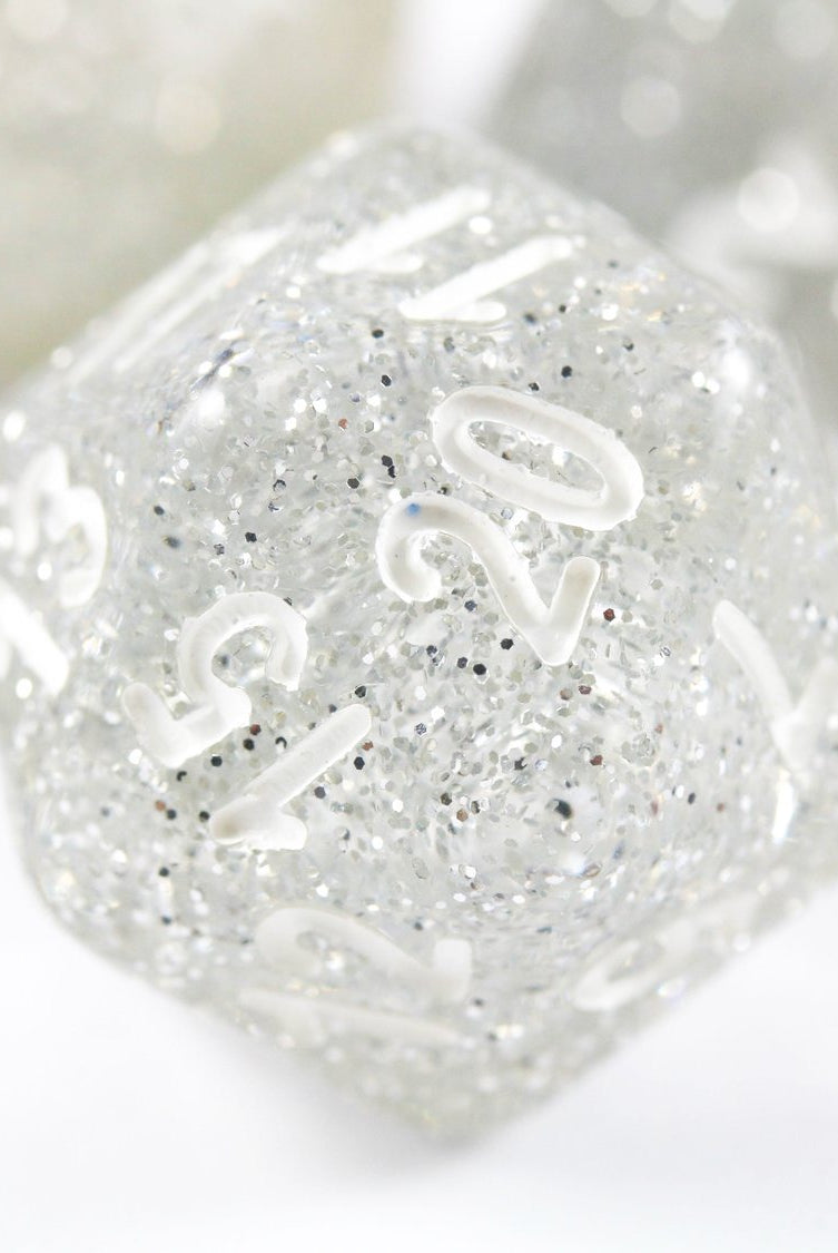 D&D d20 glitter