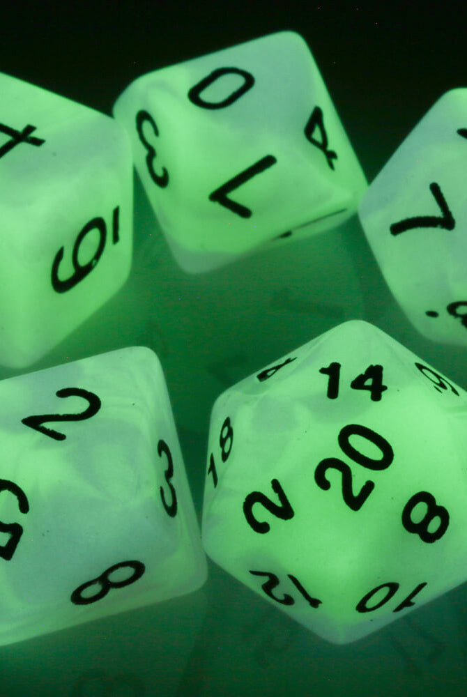 dnd glowing game dice