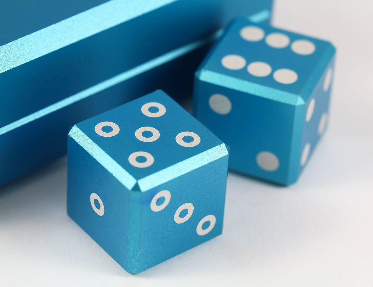 Metal d6 dice blue