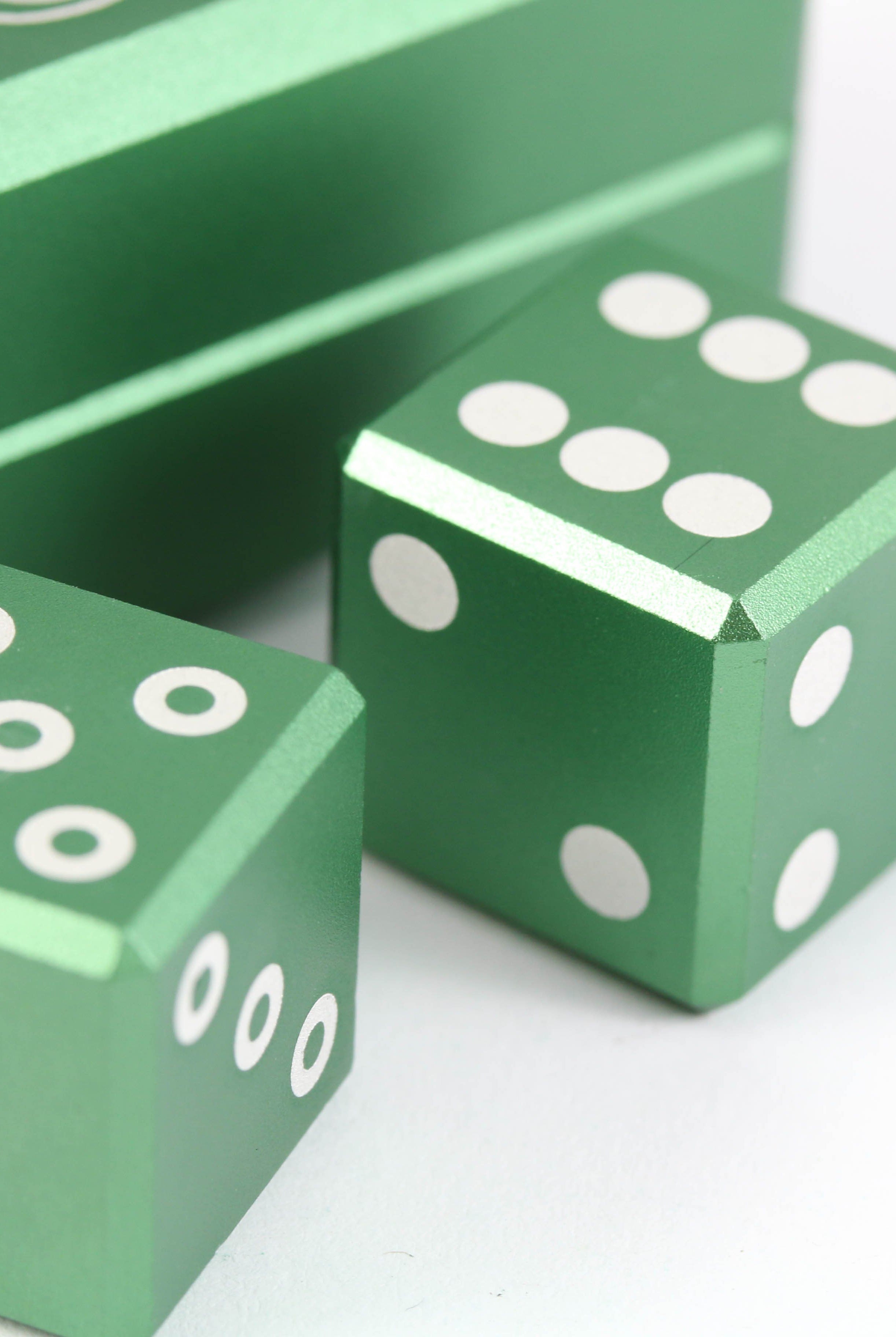 Aluminum d6 dice Emerald Green