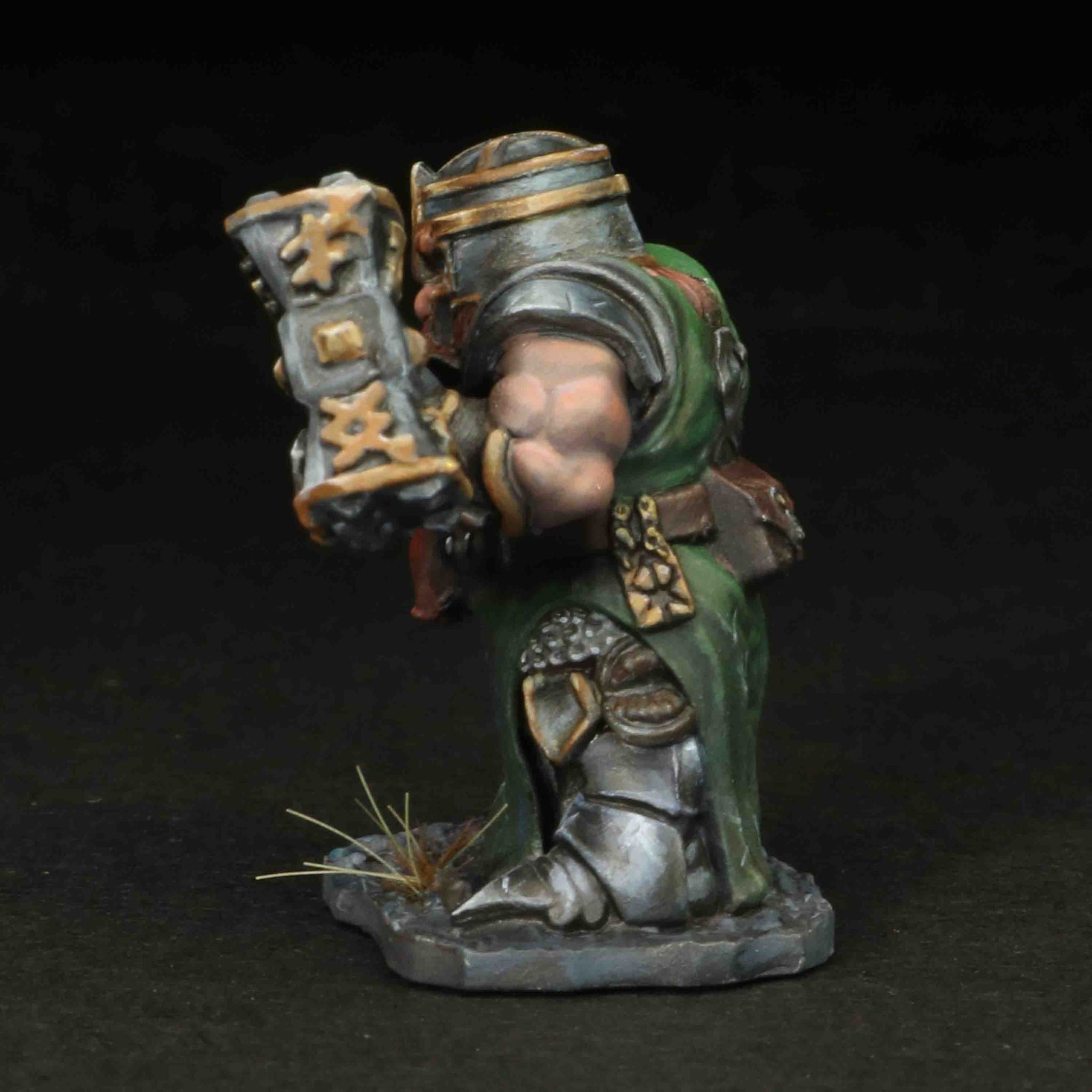 Tomb Guardians Miniatures Dwarven Paladin 4