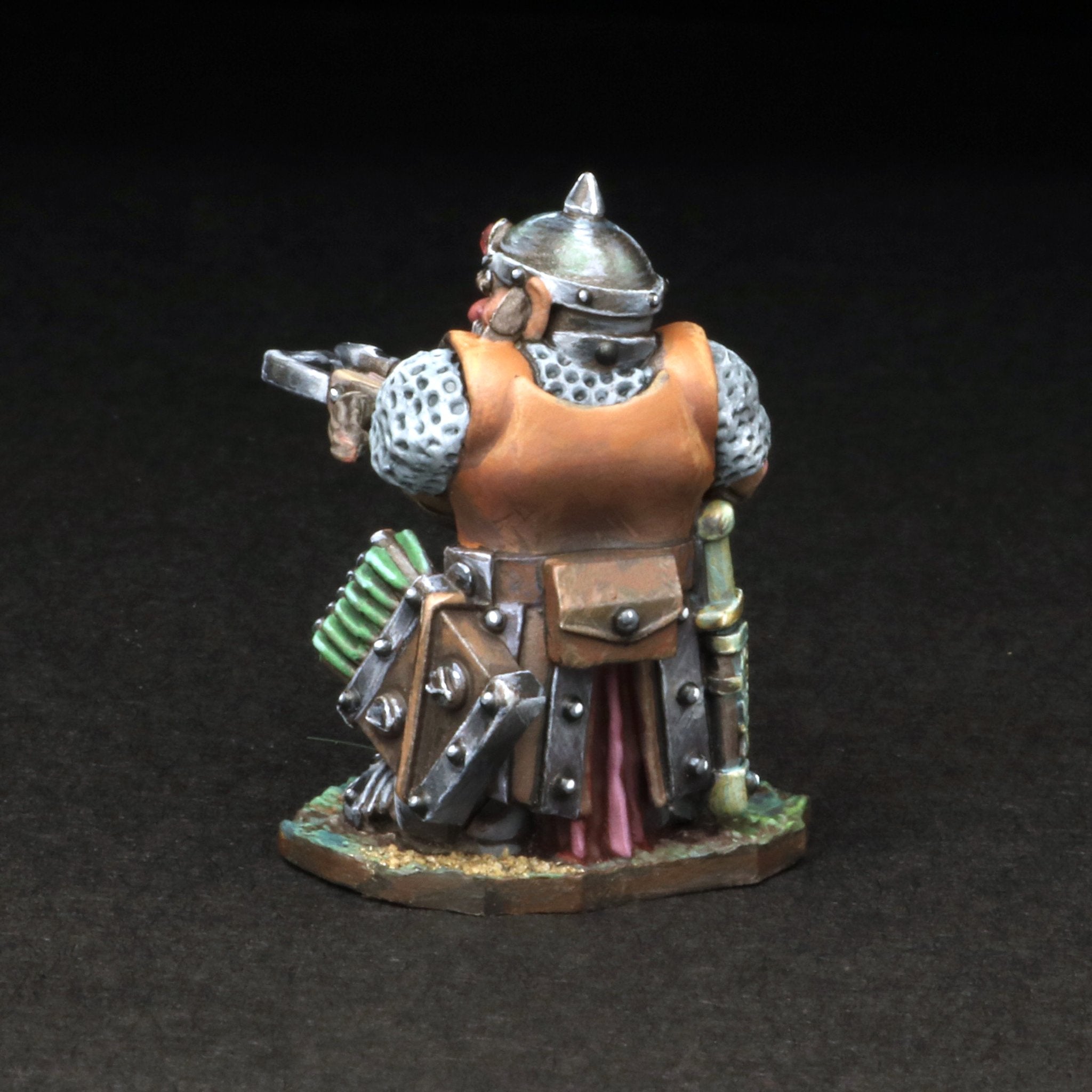 Tomb Guardians Miniatures Dwarf Crossbowman 3