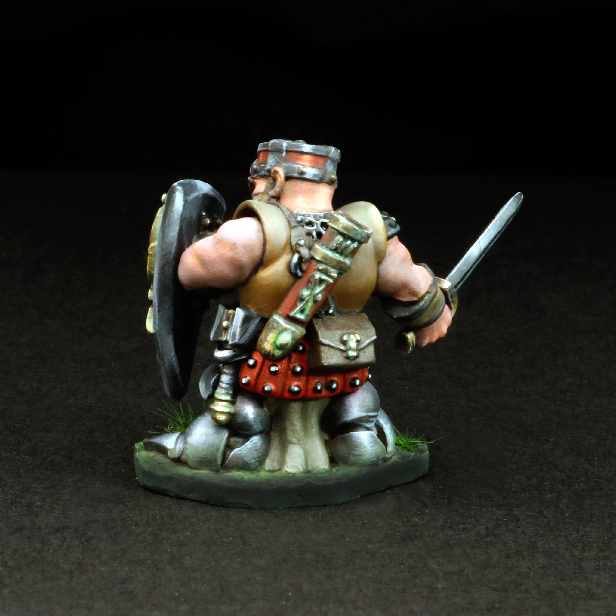 Tomb Guardians Miniatures Dwarf Sword 3