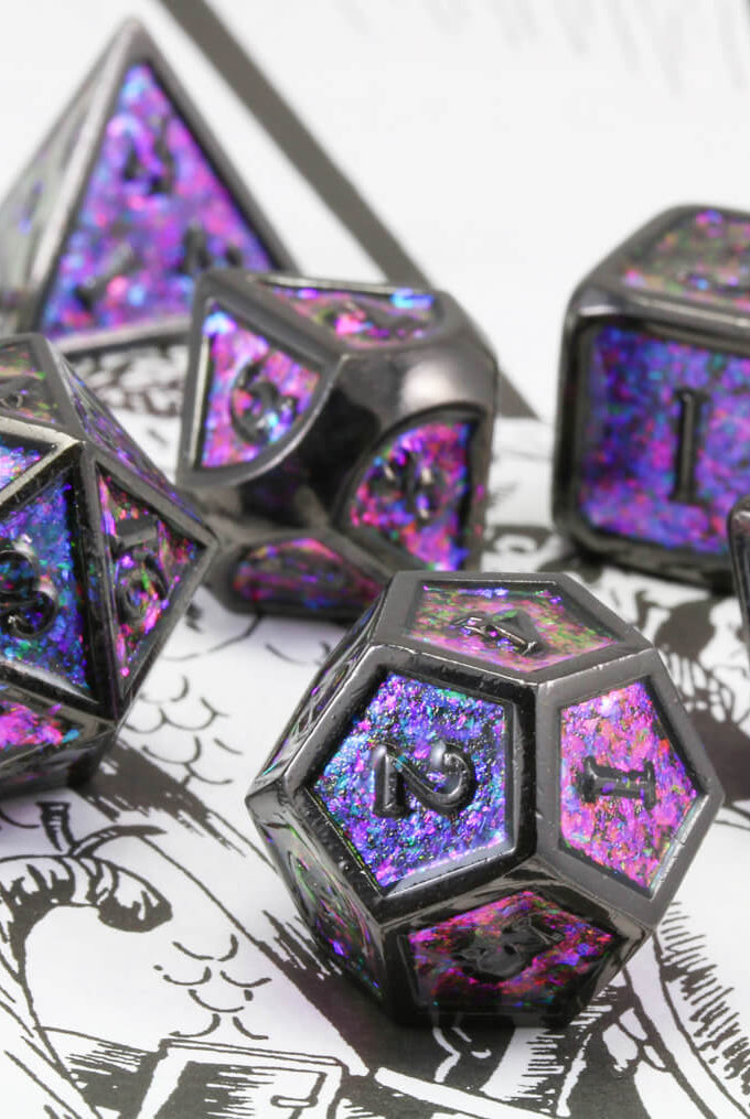 Enamel Dice Prismatic Purple 4