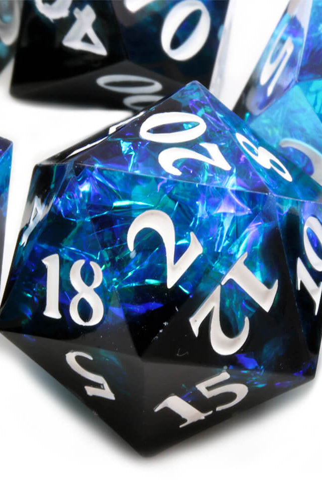 Sharp Edge Inclusion Dice DnD