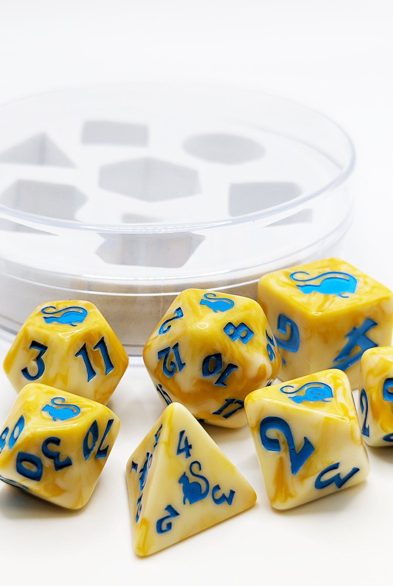 Kitty Clacks Dice Yum Yum Cat set