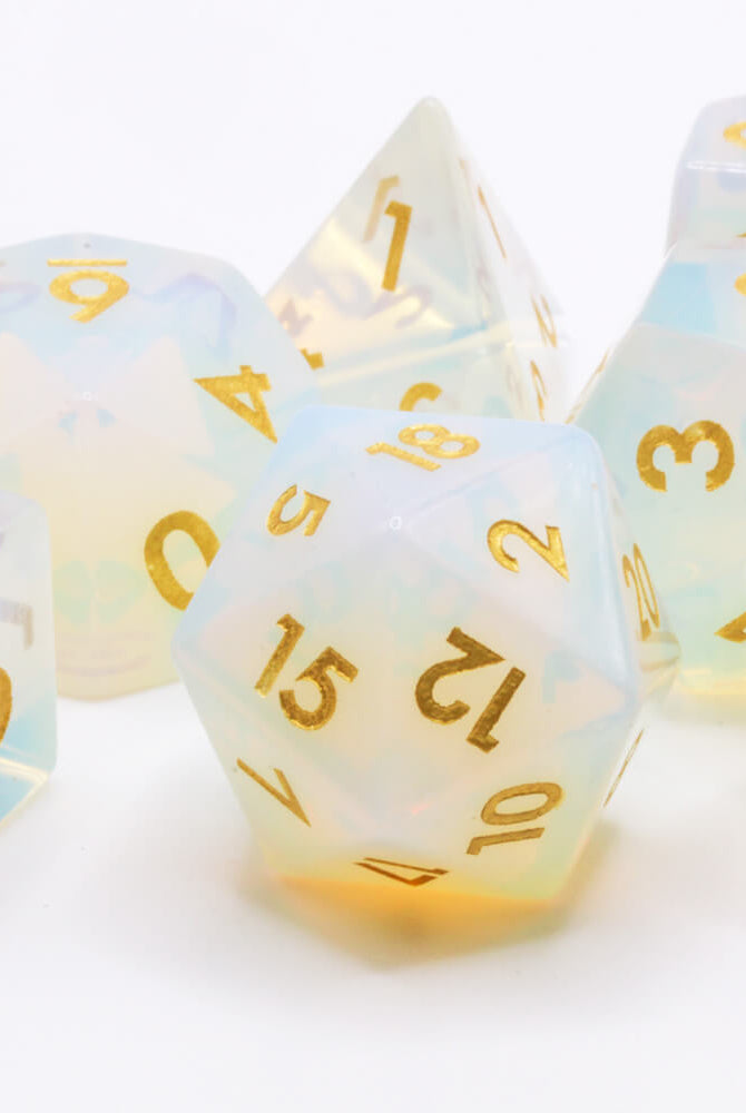 Gemstone dice opal 3