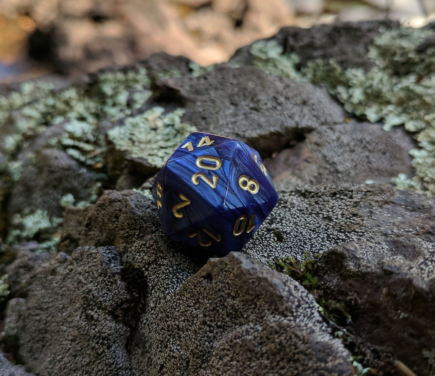 D&D D20 Blue