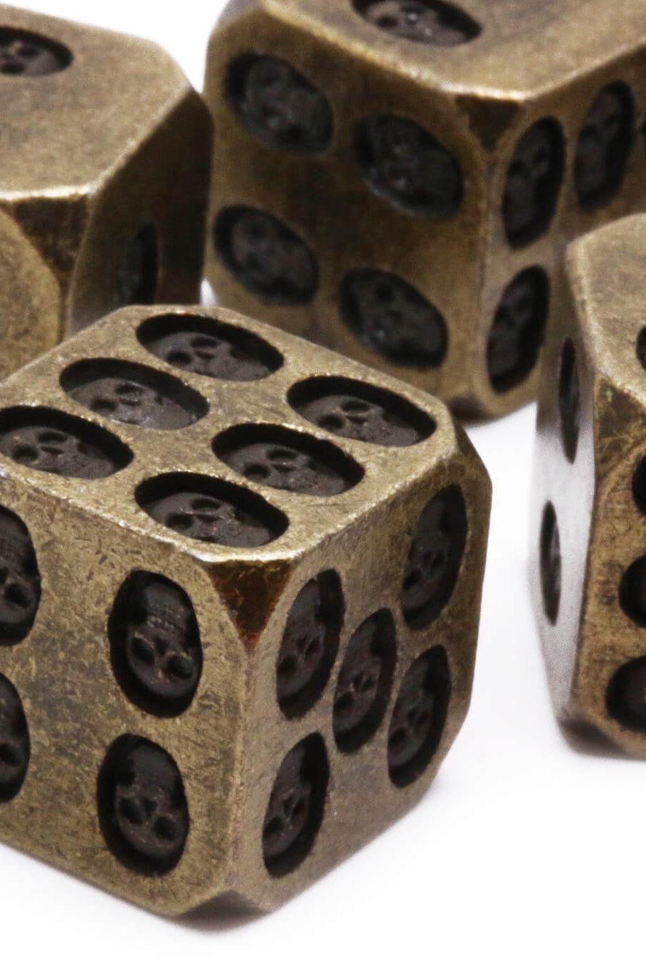 Metal Skull D6 Dice in an antique gold finish