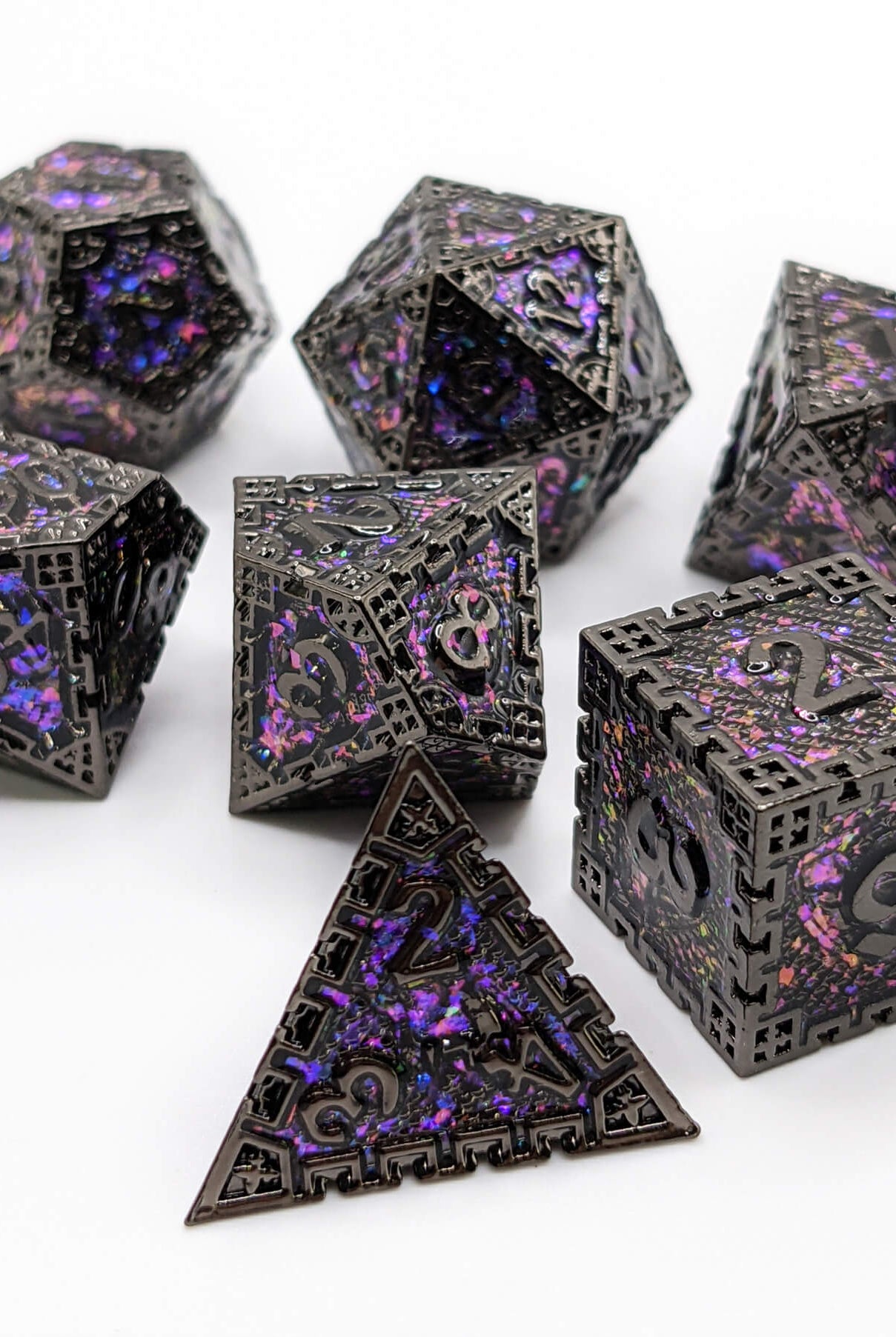 Magic Tower Dice Primsmatic Purple