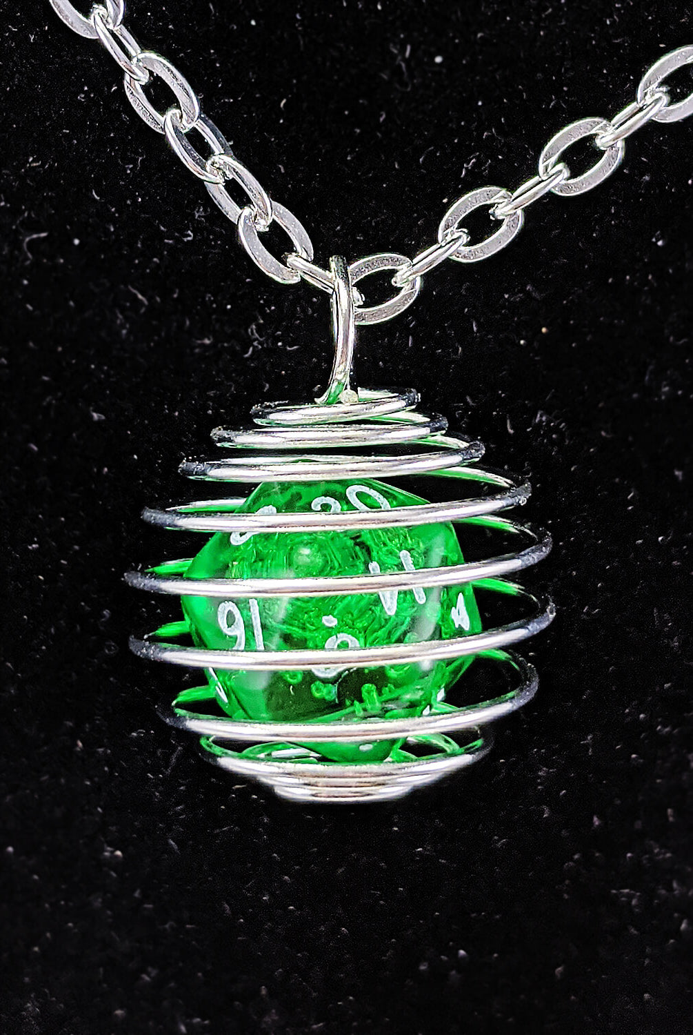 dnd dice d20 necklace green