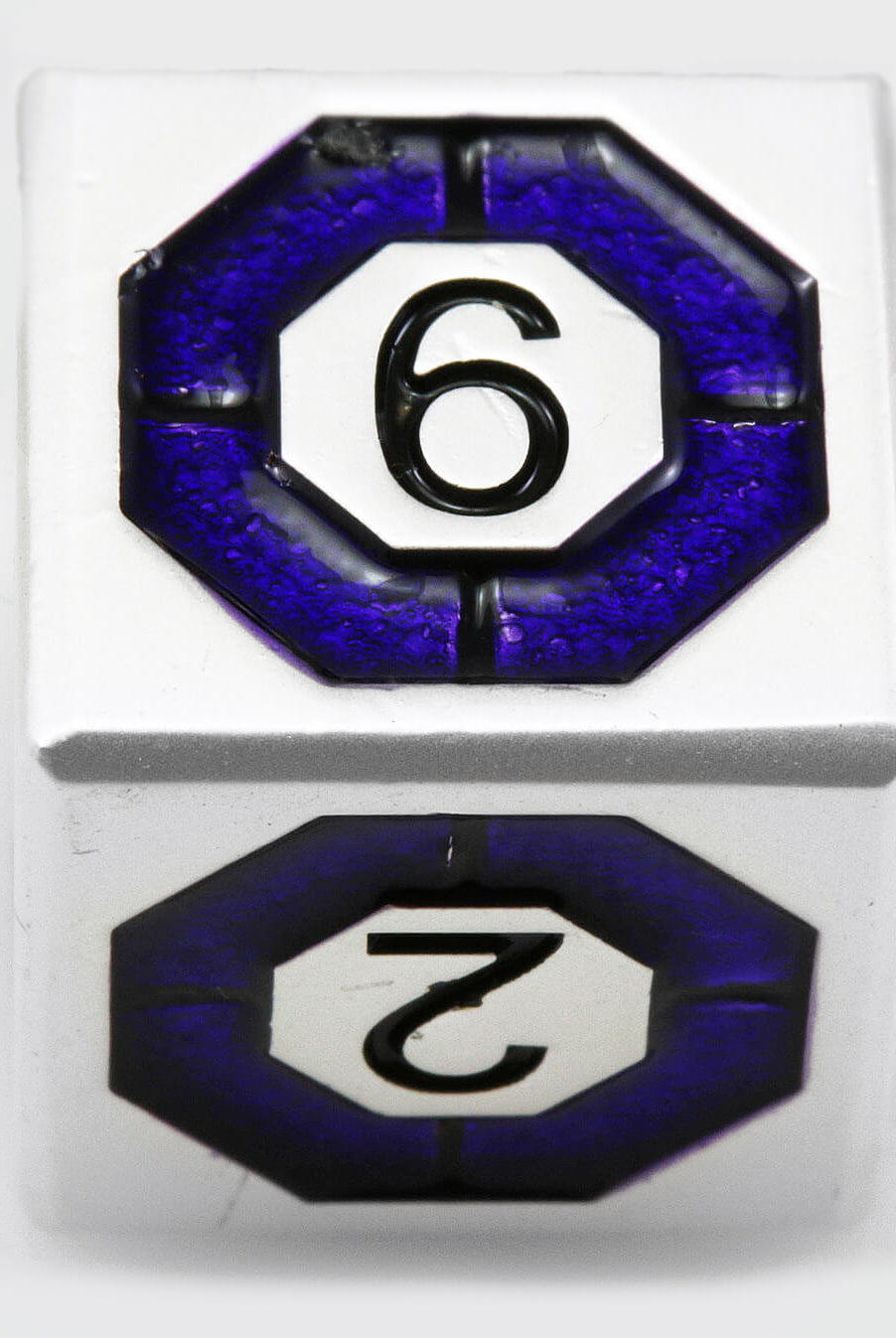 Assassin Dice Indigo Silver 4