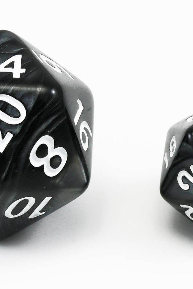 Giant d20 Black
