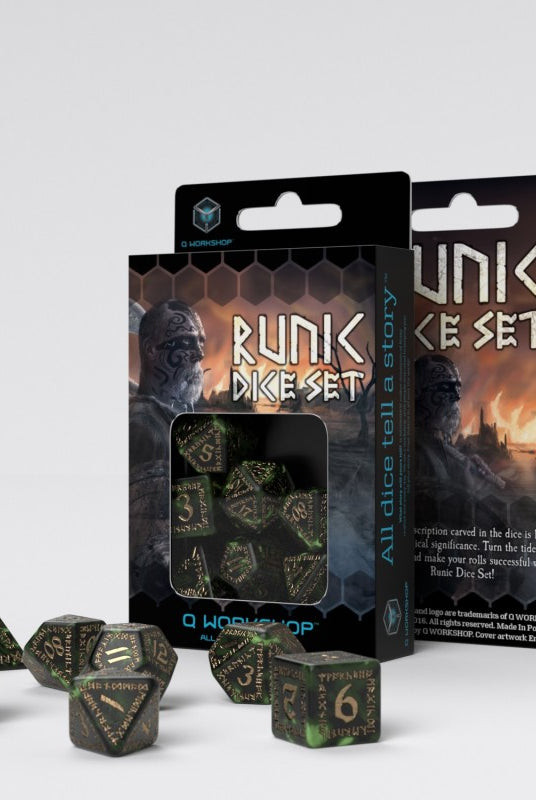 Runic Dice Bottle Green Gold 2